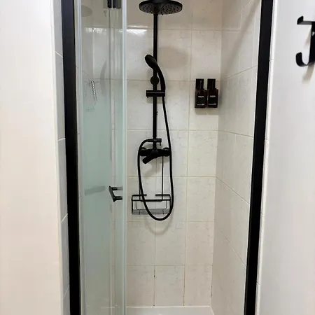 Hypercenter Apartment *